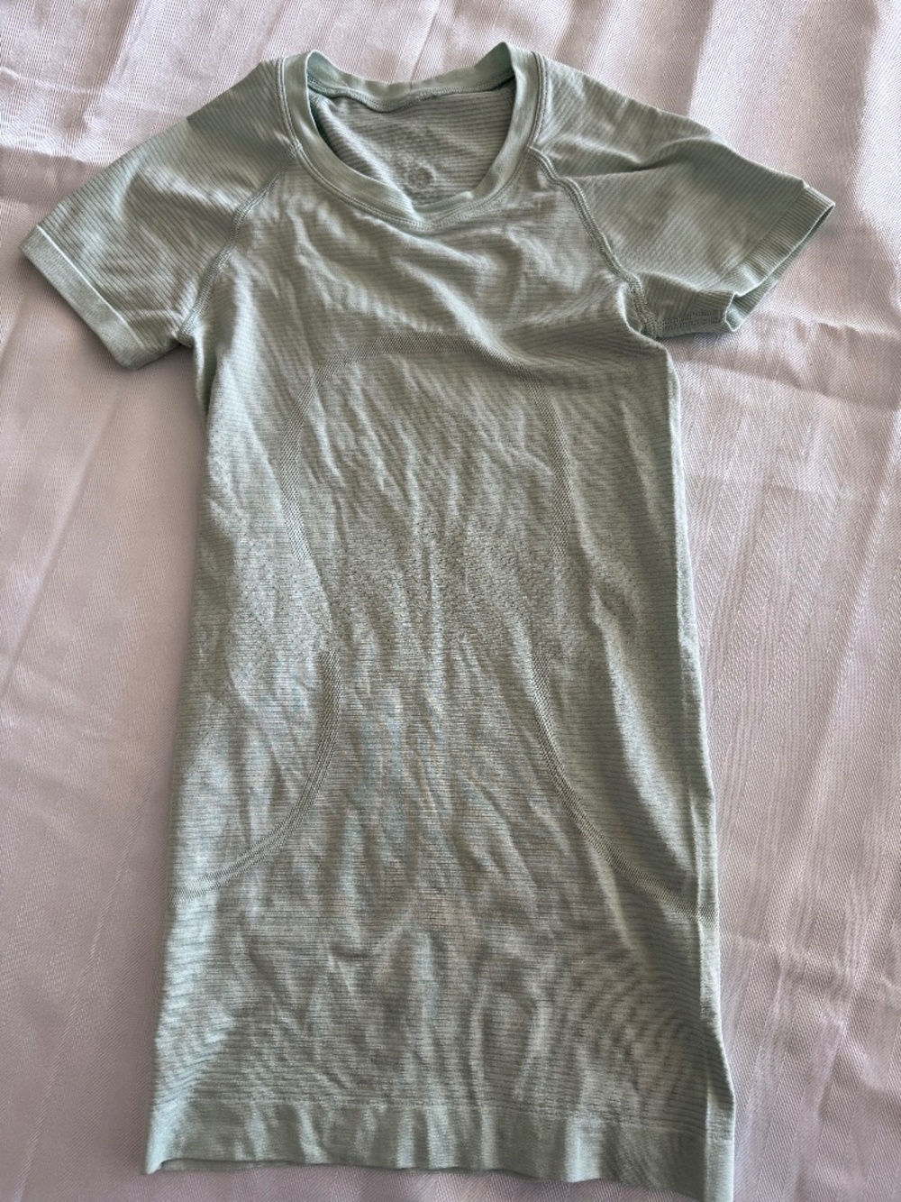Lululemon seafood green shirt